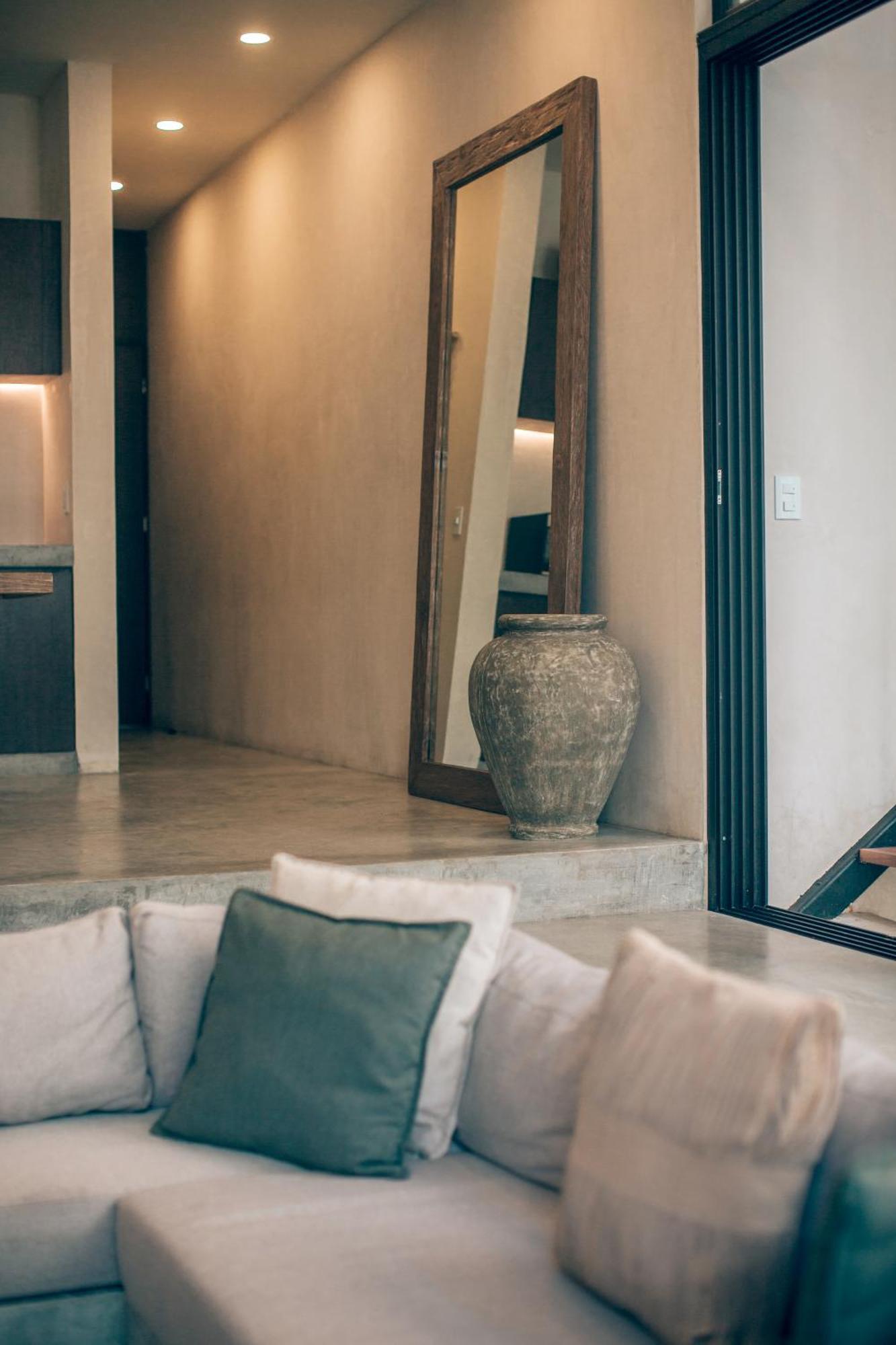Luxury Jungle Villa-Pvt Pool -100Mbs- Concierge 8A 툴룸 외부 사진
